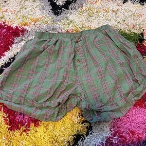 listing-status-banner